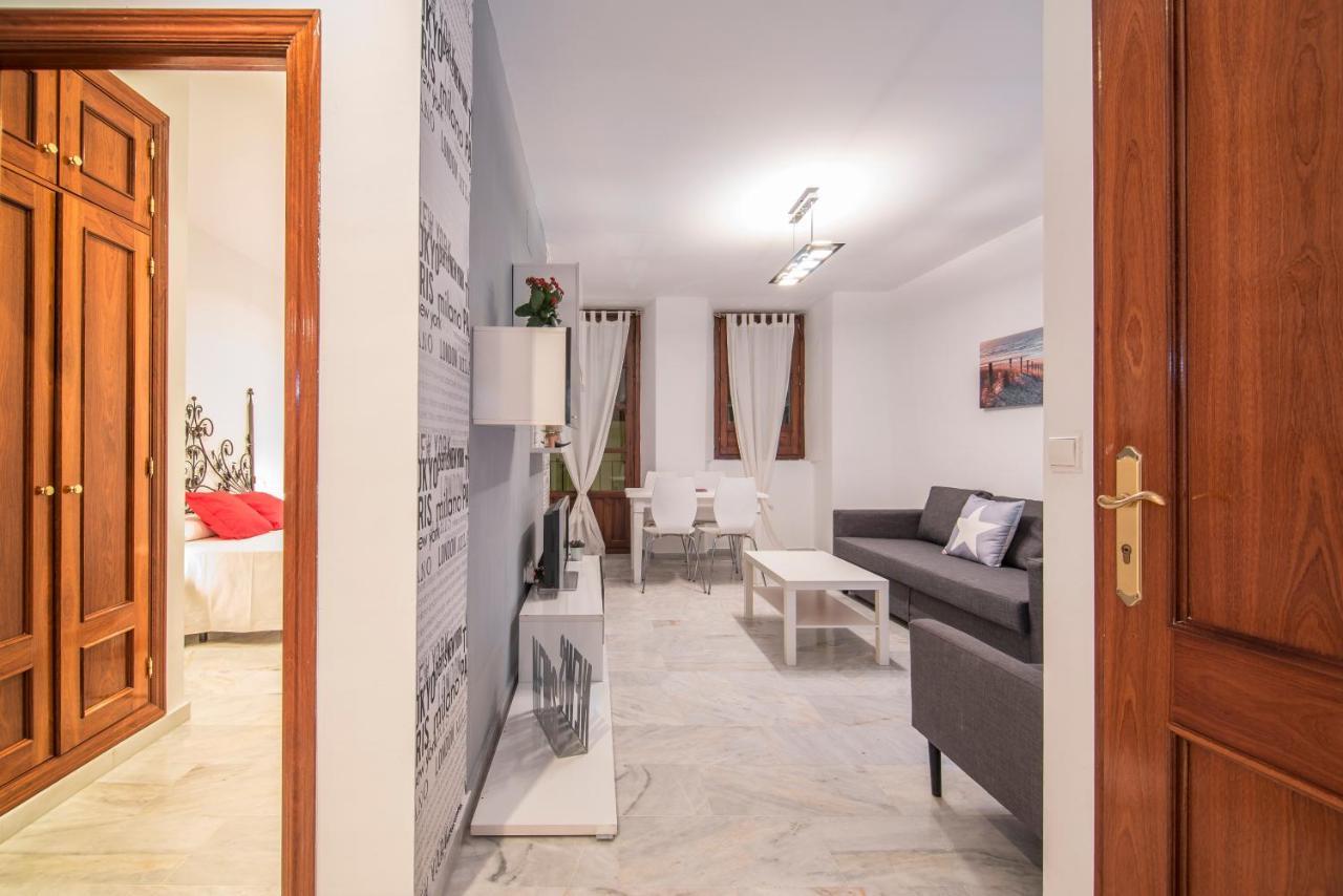 Apartamentos Granata Гранада Екстер'єр фото