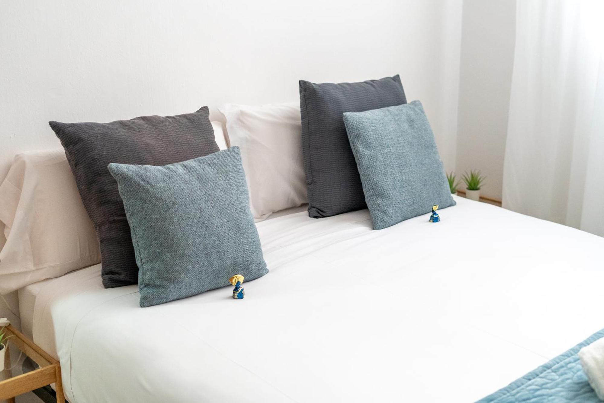 Apartamentos Granata Гранада Екстер'єр фото
