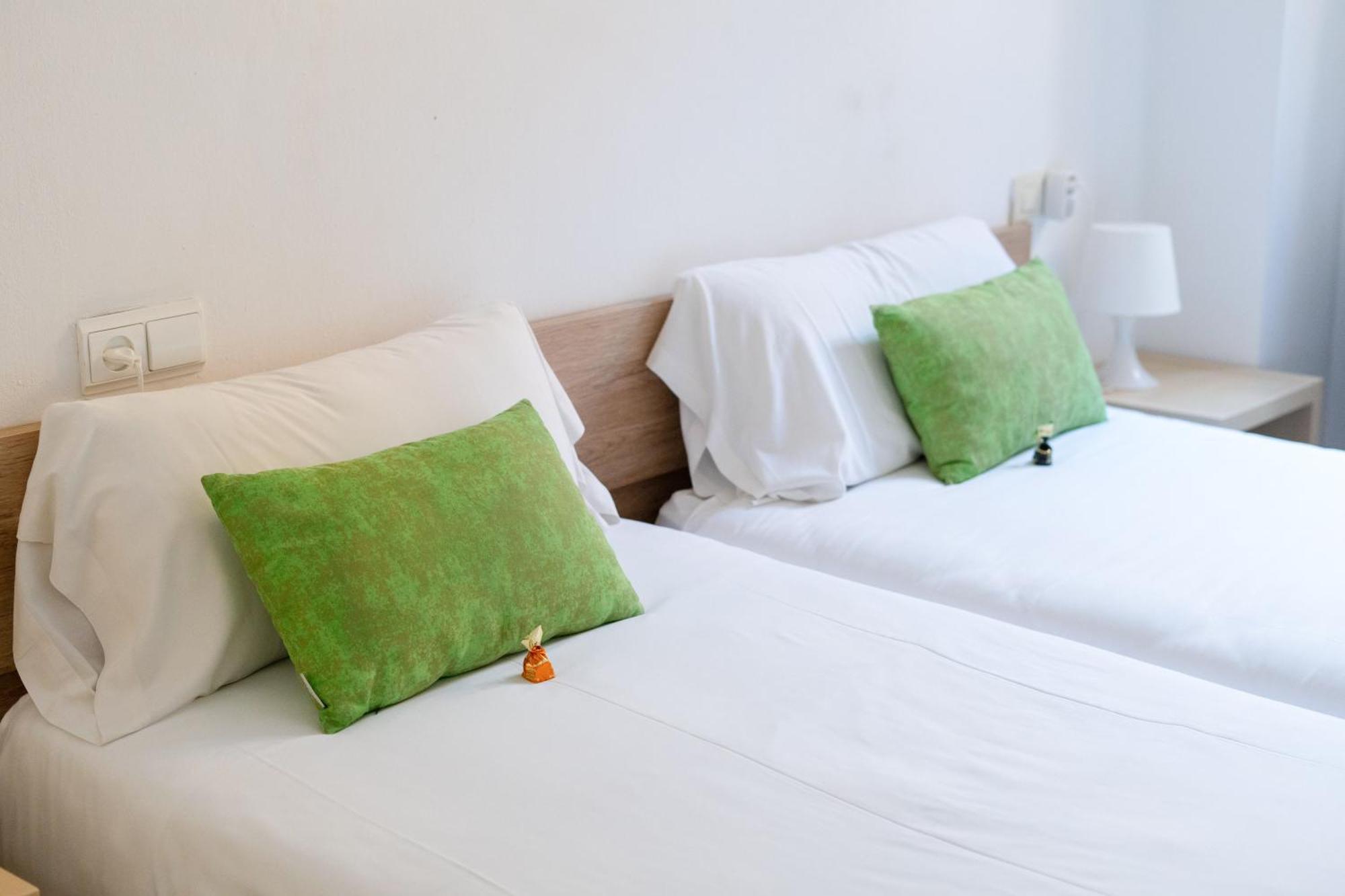Apartamentos Granata Гранада Екстер'єр фото